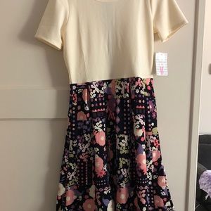 NWT LuLaRoe Amelia